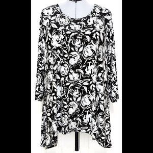 Avenue Black and White Floral Blouse
